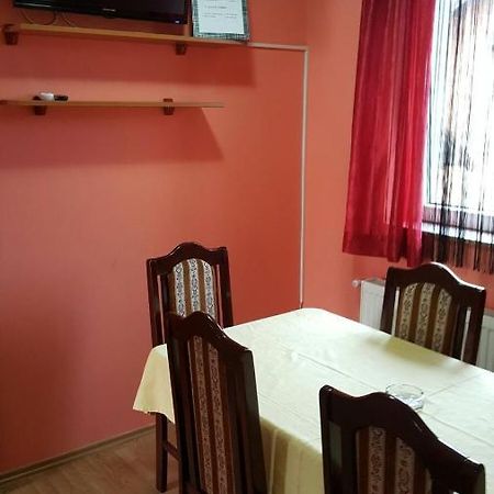 Apartmani Malina 3 Bijeljina Luaran gambar