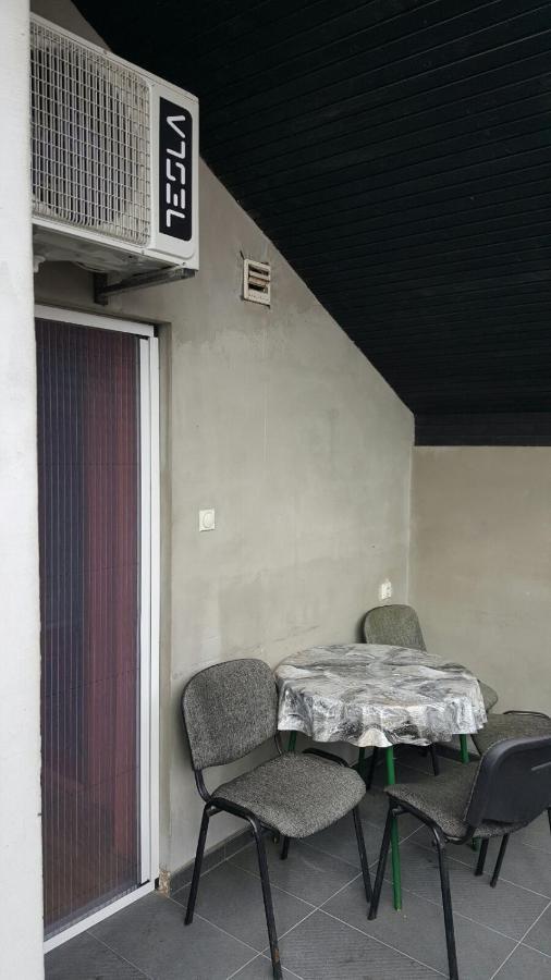 Apartmani Malina 3 Bijeljina Luaran gambar