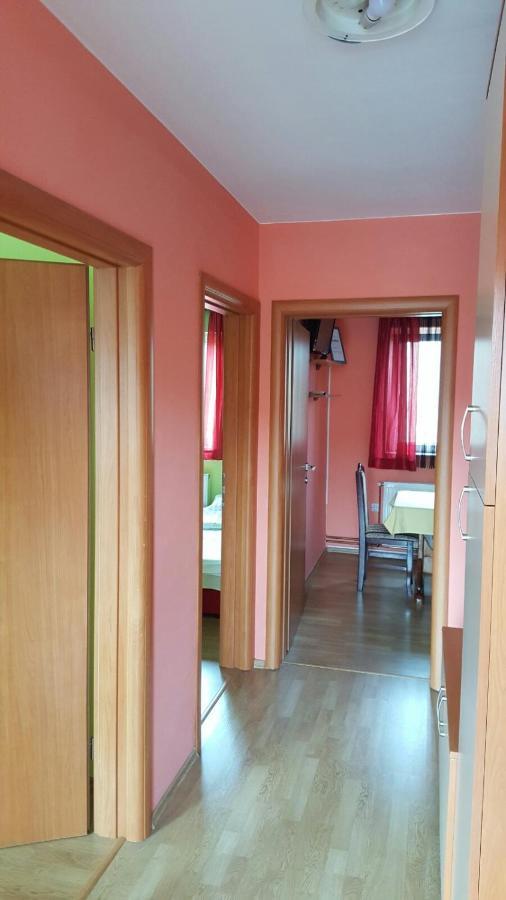 Apartmani Malina 3 Bijeljina Luaran gambar
